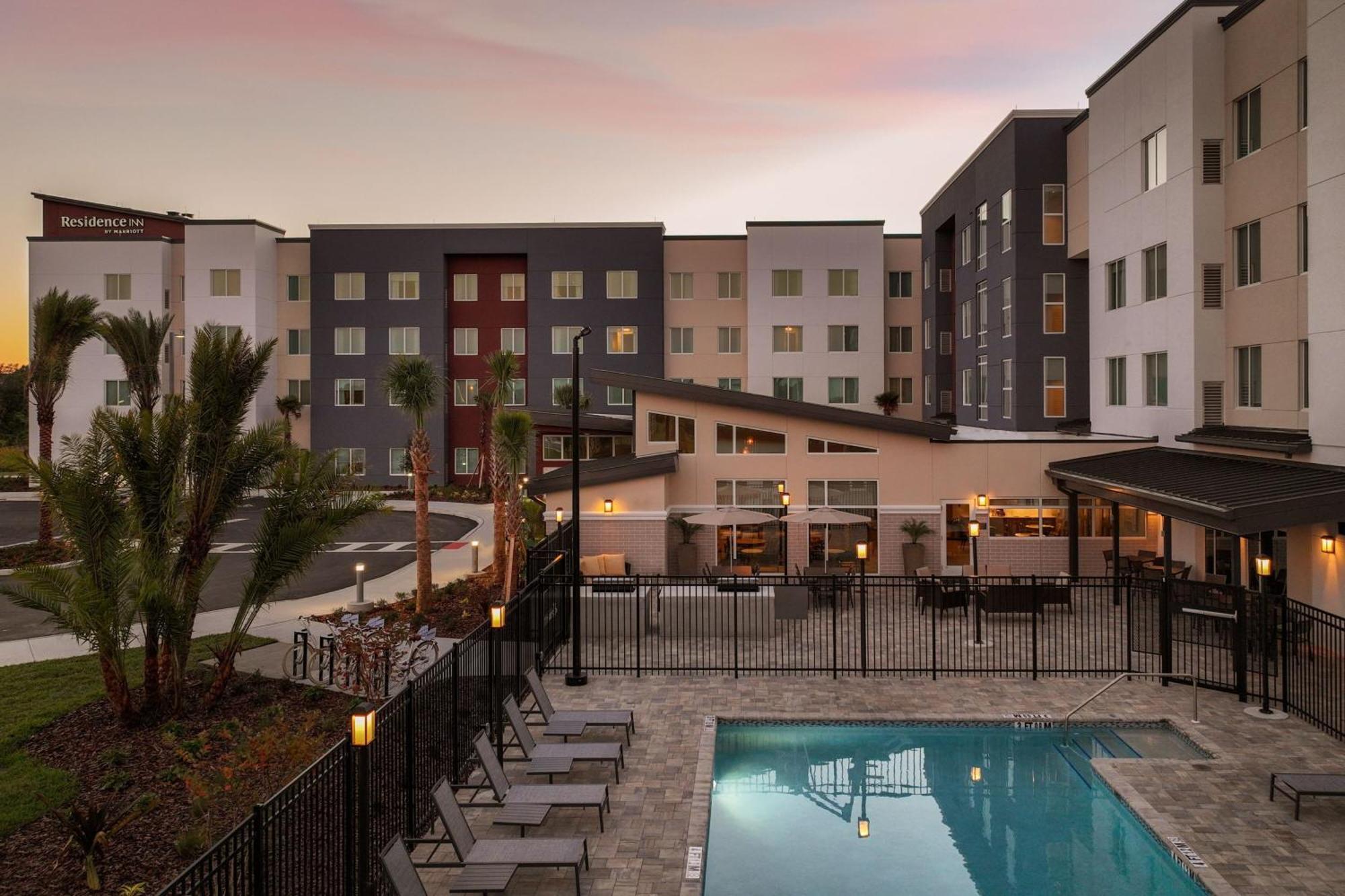 Residence Inn By Marriott Tampa Wesley Chapel Bagian luar foto