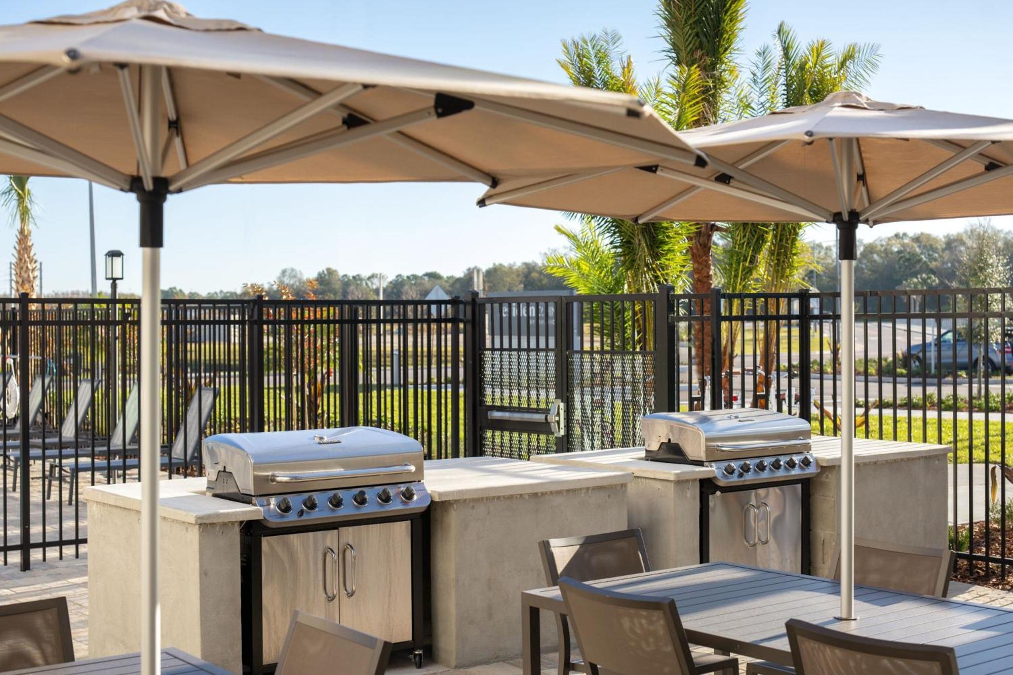 Residence Inn By Marriott Tampa Wesley Chapel Bagian luar foto