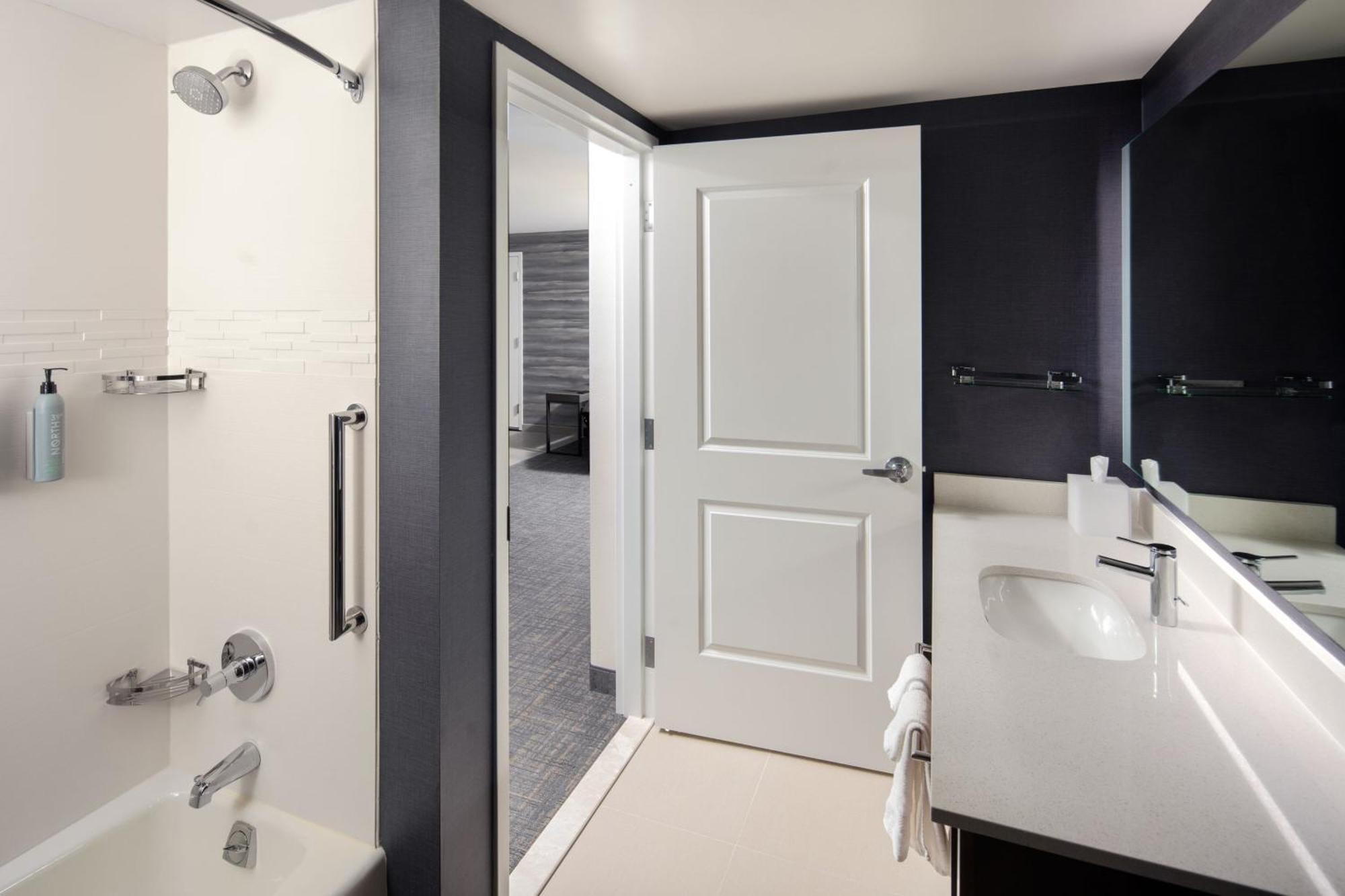 Residence Inn By Marriott Tampa Wesley Chapel Bagian luar foto