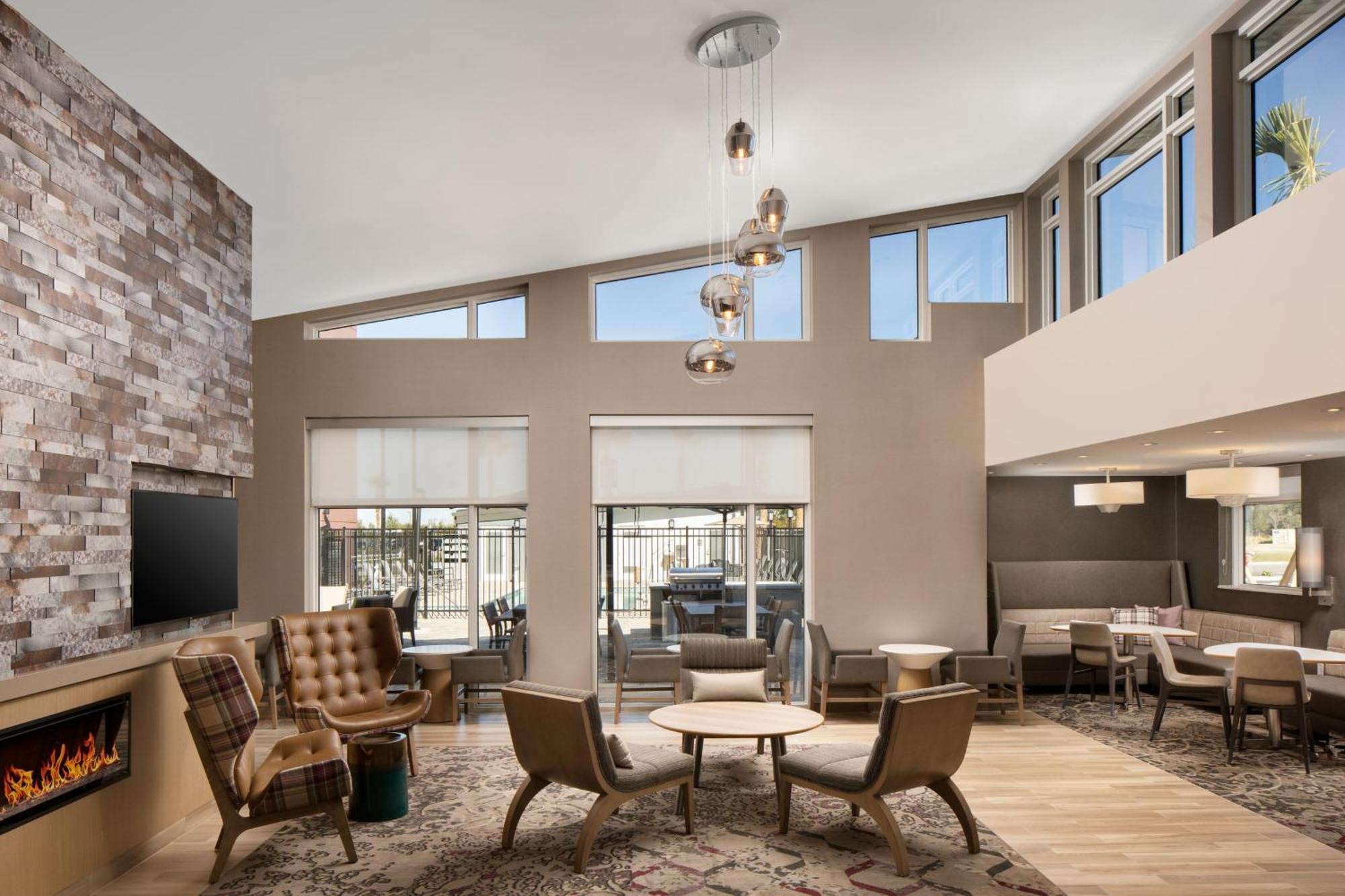 Residence Inn By Marriott Tampa Wesley Chapel Bagian luar foto